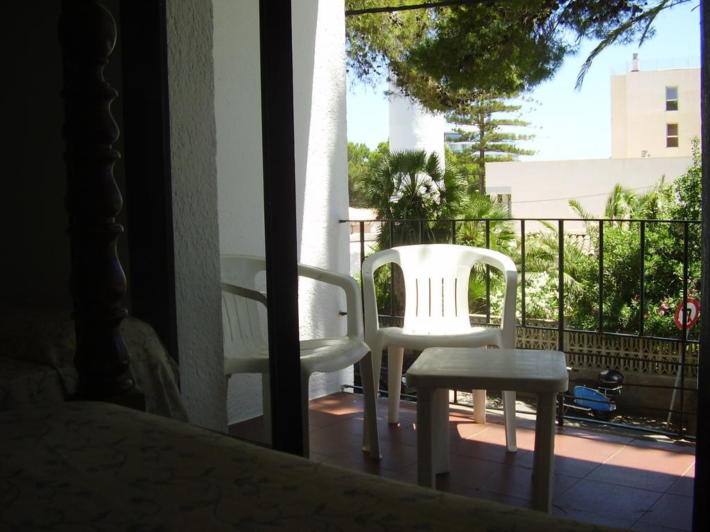 Zhimbad B&B By The Sea Cala Ratjada  Szoba fotó